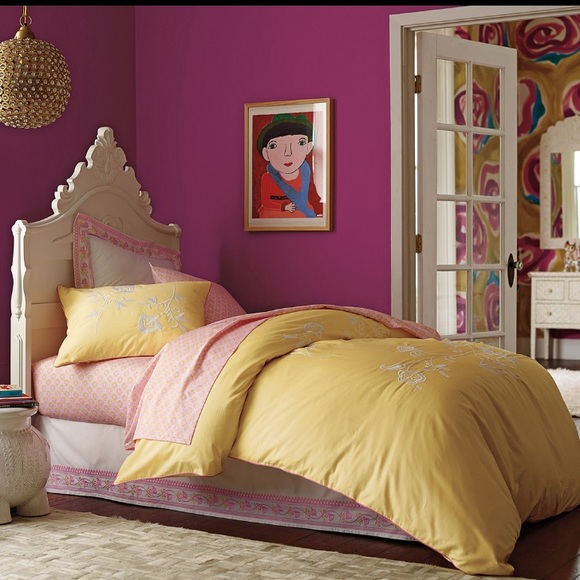 3 sets Serena & Lily Isabel Embroidered Duvet Sham